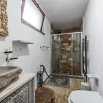 Holiday home Kanuni Authentic Albanian House By Pikhost