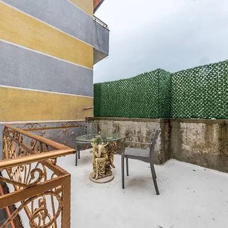 Kanuni Authentic Albanian House By Pikhost Шкодер