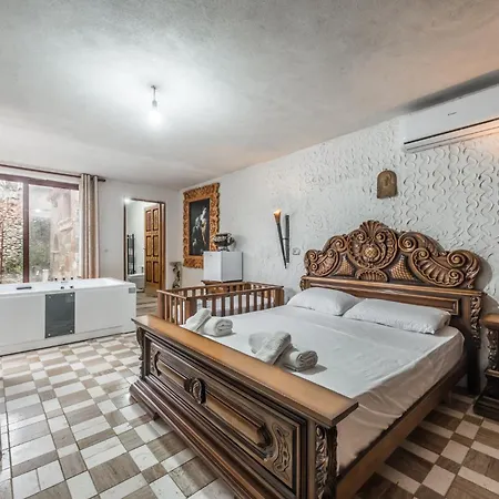Σπίτι διακοπών Kanuni Authentic Albanian House By Pikhost
