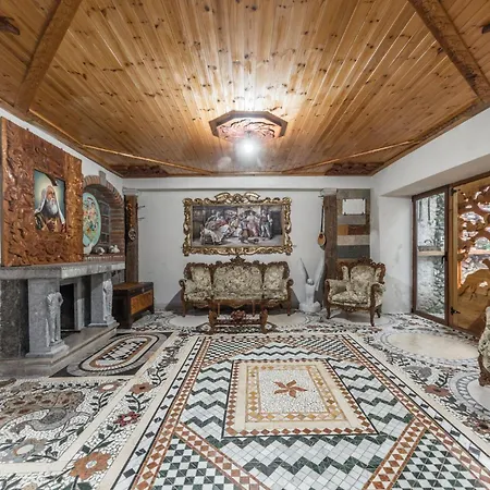 Ferienhaus Kanuni Authentic Albanian House By Pikhost