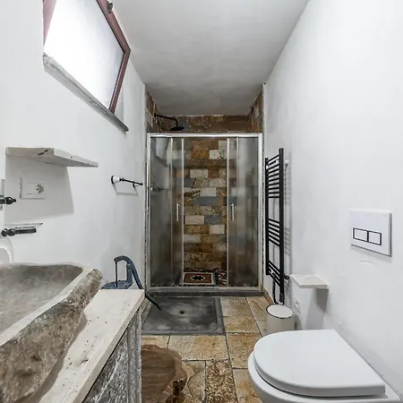 Tatil Evi Kanuni Authentic Albanian House By Pikhost