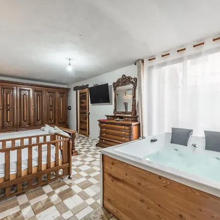 Kanuni Authentic Albanian House By Pikhost Ferienhaus Shkodra