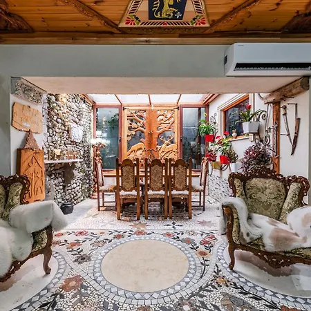 Ferienhaus Kanuni Authentic Albanian House By Pikhost *